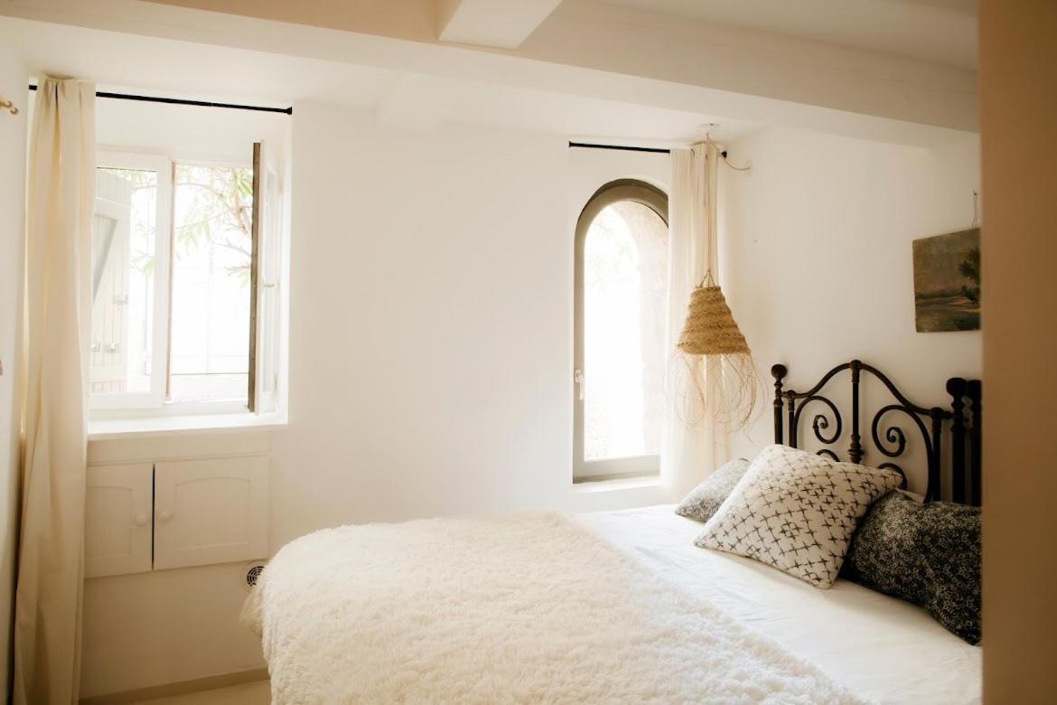 La petite maison Lourmarin Esterno foto